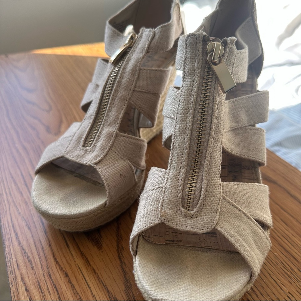 Merona Tan Wedge Sandals with Zipper